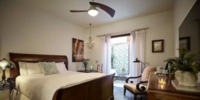 Bespoke Inn Scottsdale