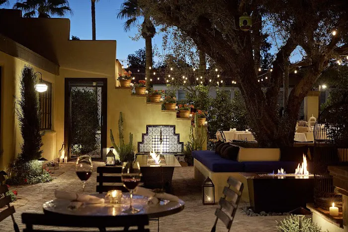 Bespoke Inn Scottsdale 5