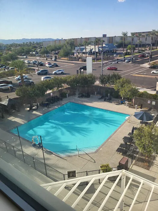Cambria Hotel Phoenix Chandler - Fashion Center 4