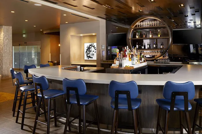 Cambria Hotel Phoenix Chandler - Fashion Center 4