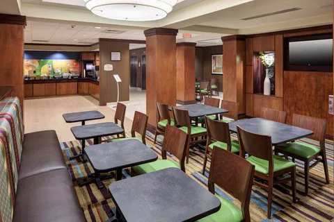 Fairfield Inn & Suites Phoenix Chandler/Fashion Center 4