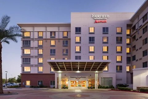 Fairfield Inn & Suites Phoenix Chandler/Fashion Center 4