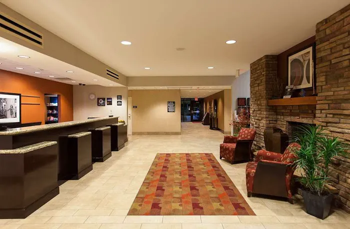 Hampton Inn & Suites Phoenix Chandler-Fashion Center AZ 4