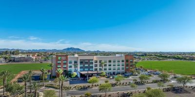 Holiday Inn Express & Suites Gilbert – Mesa Gateway Airport by IHG