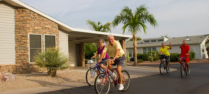 Las Palmas Grand Active 55+ Resort 5