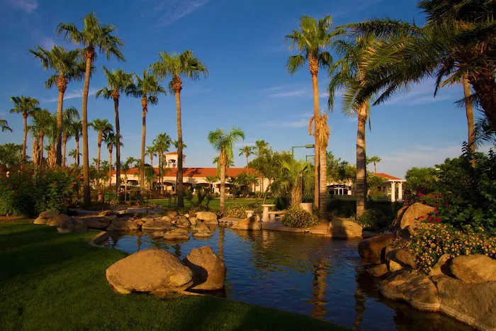 Las Palmas Grand Active 55+ Resort 5