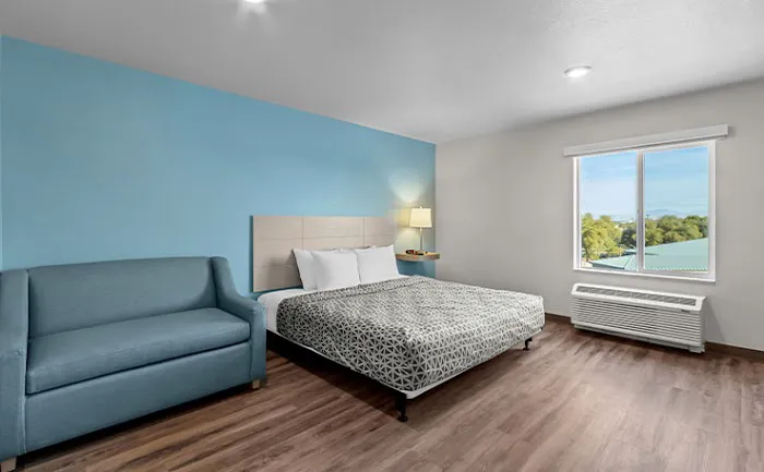 WoodSpring Suites Gilbert - Mesa Gateway Airport 5