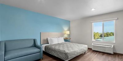 WoodSpring Suites Gilbert - Mesa Gateway Airport