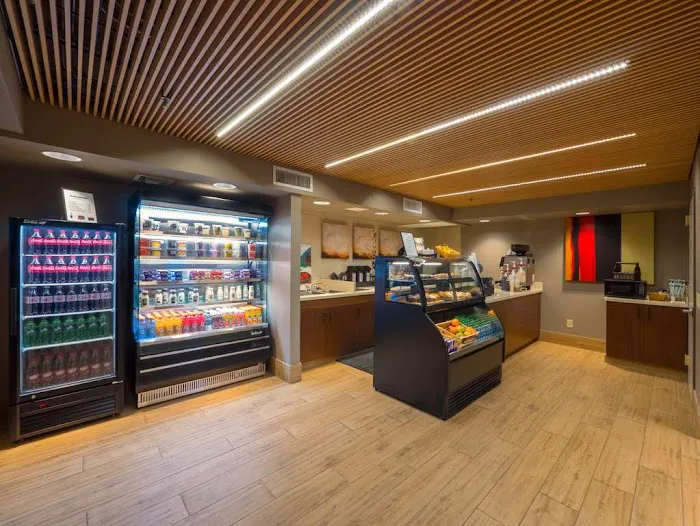 Hilton Phoenix Airport 5