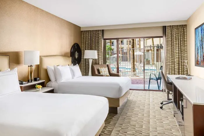 Hilton Phoenix Airport 5