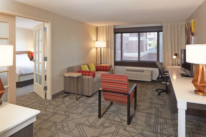 Hilton Garden Inn Scottsdale Old Town 5