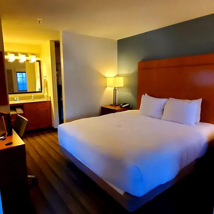 Hyatt House Scottsdale/Old Town 5