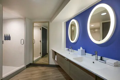 Aloft Scottsdale 5