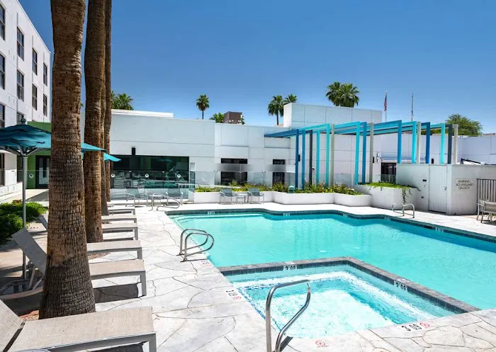 DoubleTree by Hilton Phoenix Chandler 4