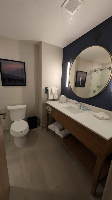 Fairfield Inn & Suites Phoenix South Mountain Area 5
