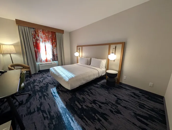 Fairfield Inn & Suites Phoenix South Mountain Area 5