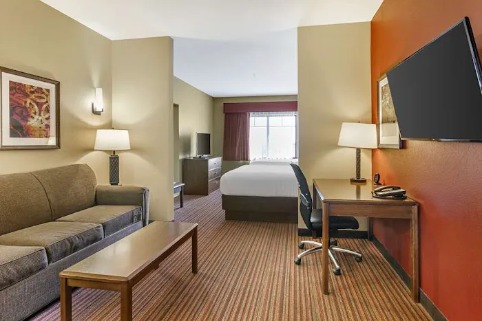 Best Western Plus Chandler Hotel & Suites 4
