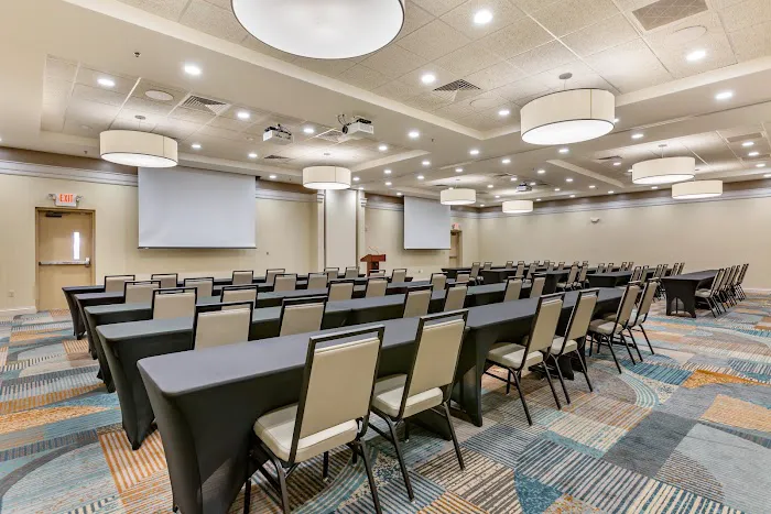Drury Plaza Hotel Phoenix Tempe 5