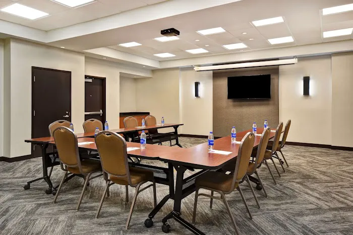 Hyatt Place Phoenix/Gilbert 5