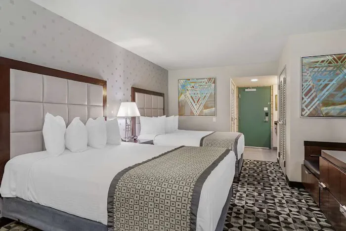 Best Western Plus Sundial 5