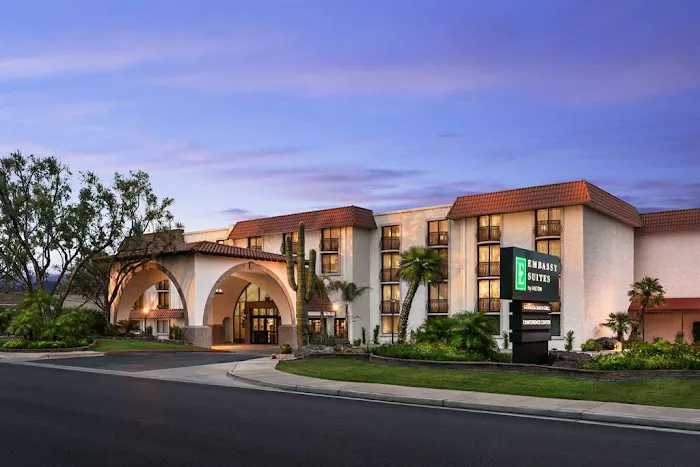 Embassy Suites by Hilton Scottsdale Resort 5