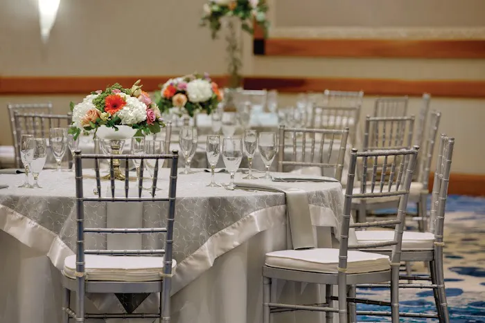Embassy Suites by Hilton Scottsdale Resort 5