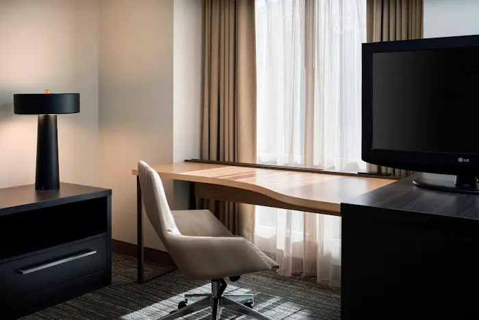 Sonesta ES Suites Scottsdale Paradise Valley 5