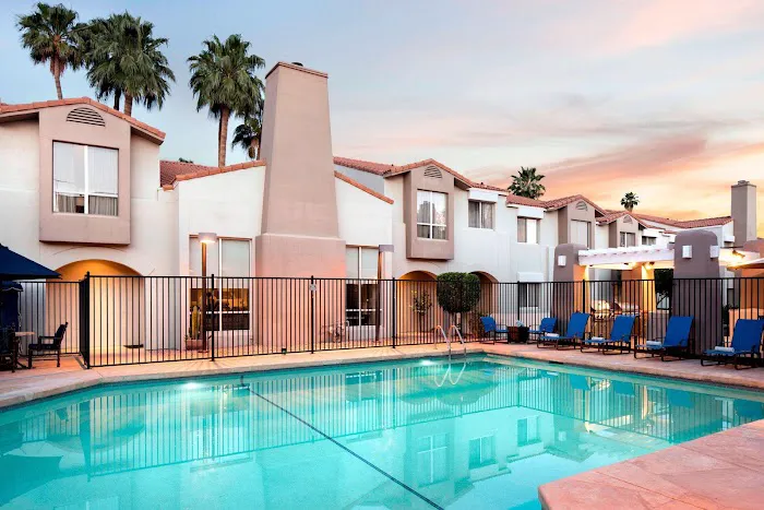 Sonesta ES Suites Scottsdale Paradise Valley 5