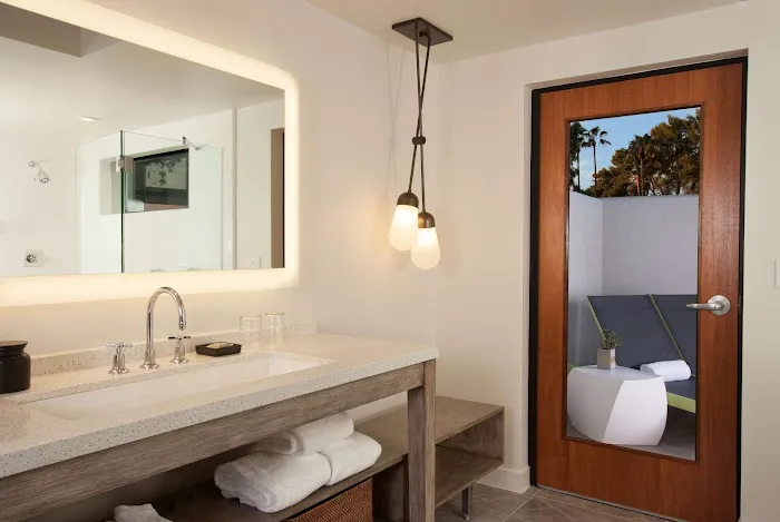 Andaz Scottsdale Resort & Bungalows 4
