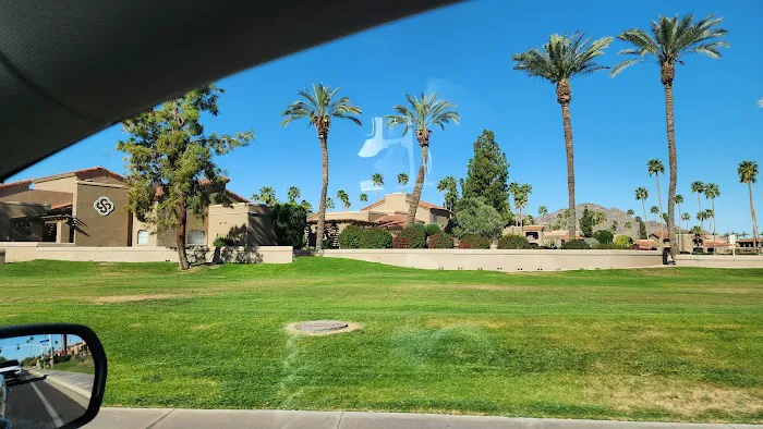 SmokeTree Resort and Bungalows 4