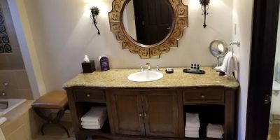 The Scottsdale Resort and Spa, Curio Collection by Hilton