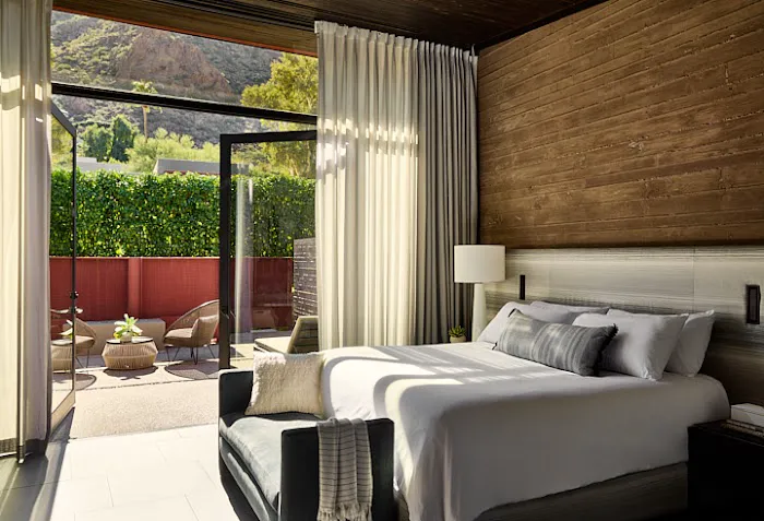 Sanctuary Camelback Mountain Resort & Spa 5