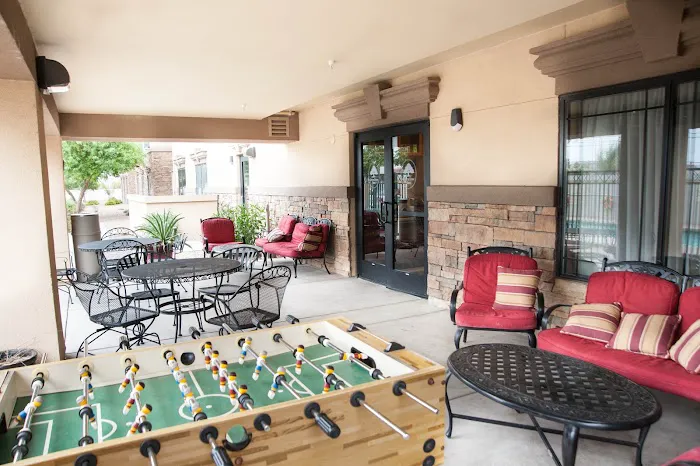 GreenTree Inn & Suites Florence 4
