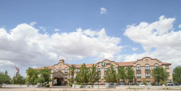 GreenTree Inn & Suites Florence 4