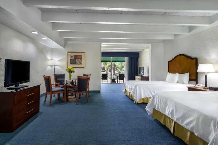 Independence 47 Hotel Scottsdale Arizona 5