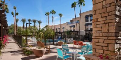 Hampton Inn & Suites Phoenix/Scottsdale on Shea Boulevard