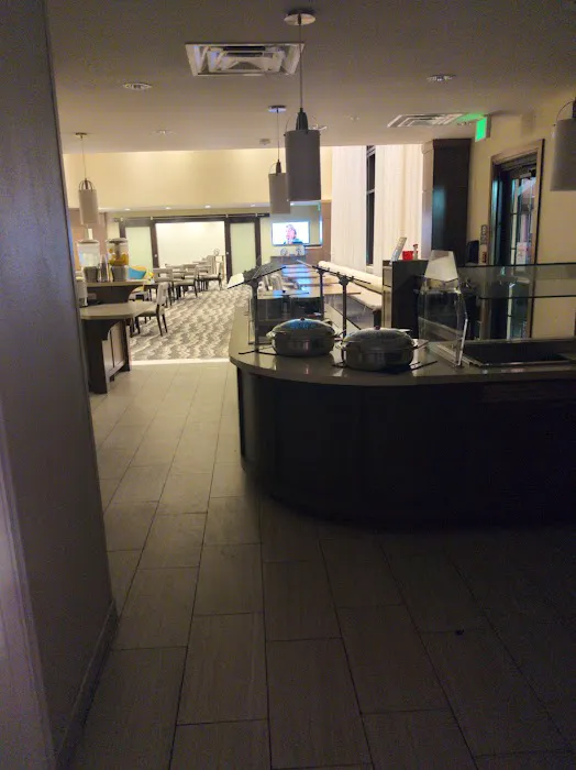 Embassy suites 4