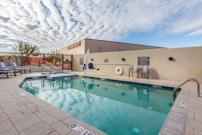 Comfort Suites Scottsdale @ Talking Stick 4