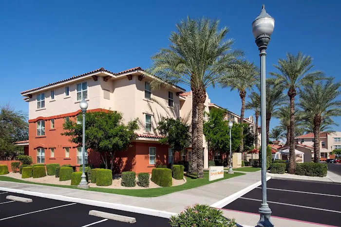 Sonesta Simply Suites Phoenix Scottsdale 5