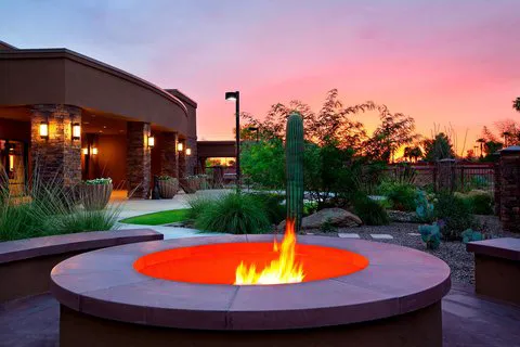 Courtyard Scottsdale Salt River 4