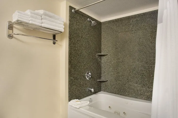 Holiday Inn & Suites Scottsdale North - Airpark by IHG 5