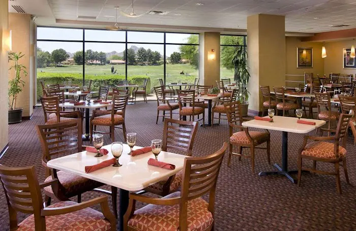 Embassy Suites by Hilton Phoenix Scottsdale 5
