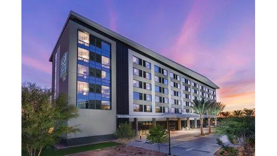 AC Hotel Scottsdale North 5
