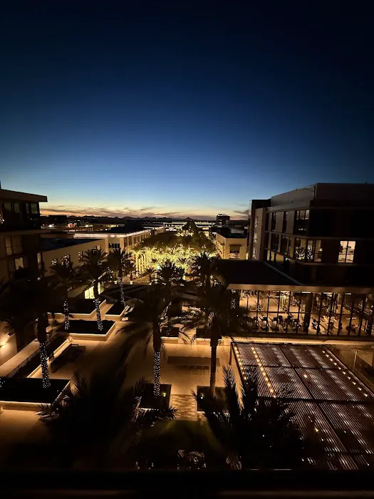 Kasa Scottsdale Quarter Phoenix 5
