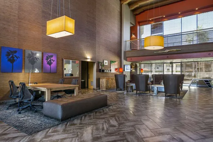 Best Western Plus Scottsdale Thunderbird Suites 5