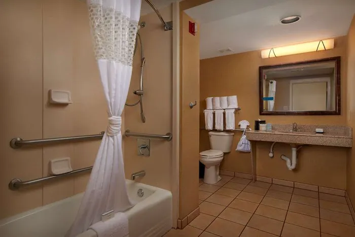 Hampton Inn & Suites Phoenix/Scottsdale 5