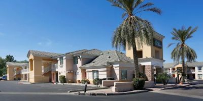 Extended Stay America Select Suites - Phoenix - Airport - E. Oak St.