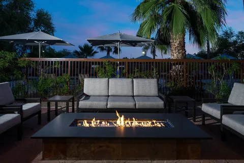 Courtyard Scottsdale North 5