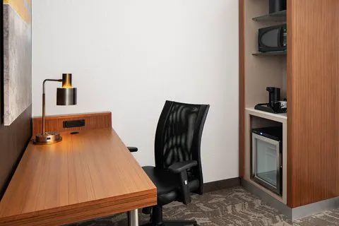 SpringHill Suites Scottsdale North 5