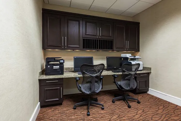 DoubleTree by Hilton Phoenix Midtown 5